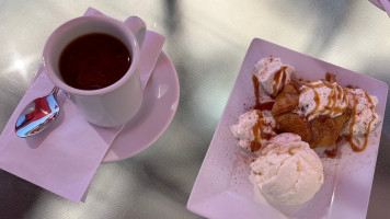 Bobcaygeon Inn And The Royal Moose Grill Waterfront Patio Minuman