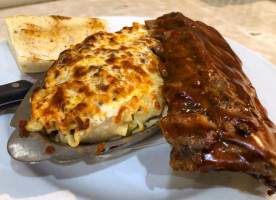 Timberwolf Restaurant food