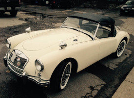 Captain George Fish & Chips Exterior