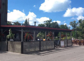 Park House Bar Restaurant Exterior