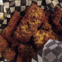 Woody's Taphouse food