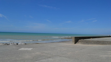 Noodlebox Extérieur