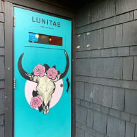 Lunitas Mexican Eatery drink