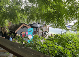Lunitas Mexican Eatery outside
