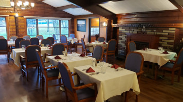 Chalet Restaurant Dentro