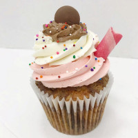 Cupcakes At Metrotown Bebida