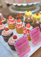 Cupcakes At Metrotown Bebida