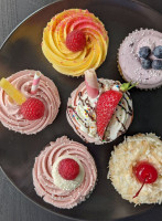 Cupcakes At Metrotown Nourriture