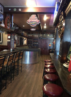 Crown & Anchor Pub inside