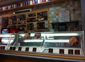 Marble Slab Creamery outside