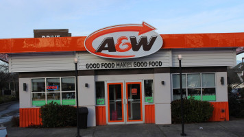 A&w Canada outside