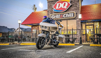 Dairy Queen outside
