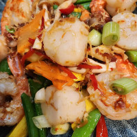 Moon Palace Cantonese Cuisine food