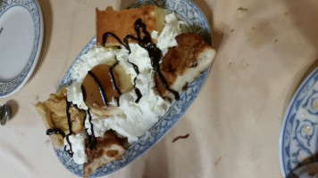Peters' Drive-In food
