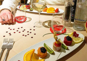 Hollands Cake And Shake drink