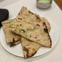 Everest Cafe food