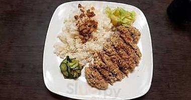 Rong Rong Nourriture