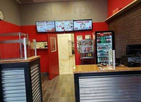 Square Boy Pizza Dentro