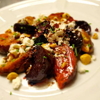 Alley Katz Bistro food