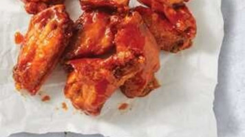 Pizza Hut Port Colborne food