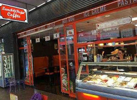 Pho 5 Star Vietnamese Cuisine outside