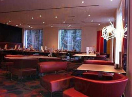 Hanni's Restaurant inside