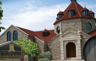 Konzelmann Estate Winery outside
