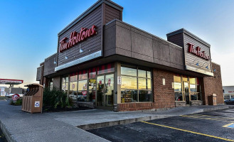 Tim Hortons outside