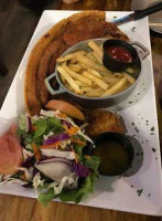 Bluez On 2nd Grill Pub And Pizza Nourriture