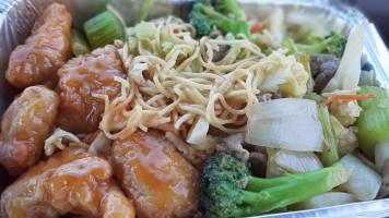 Canada Cafe food