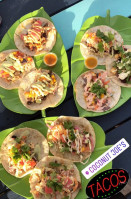 Coconut Joe's Harbour And Grill food