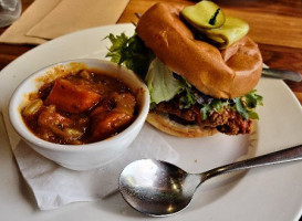 Cedar Grill Nourriture