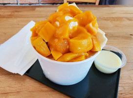 Blossom Teas Yīng Chá Wū food