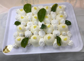 Blossom Teas Yīng Chá Wū drink