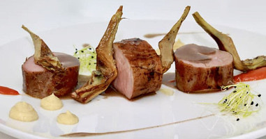 Lily Vietnamese Submarines food