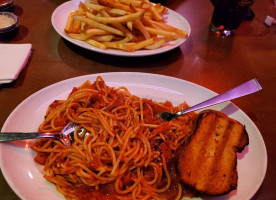 Boston Pizza food