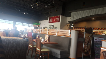 Boston Pizza À l'intérieur