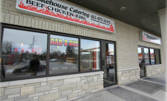 The Smokehouse Pub & Grill Extérieur