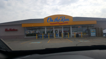 Tim Hortons Exterior