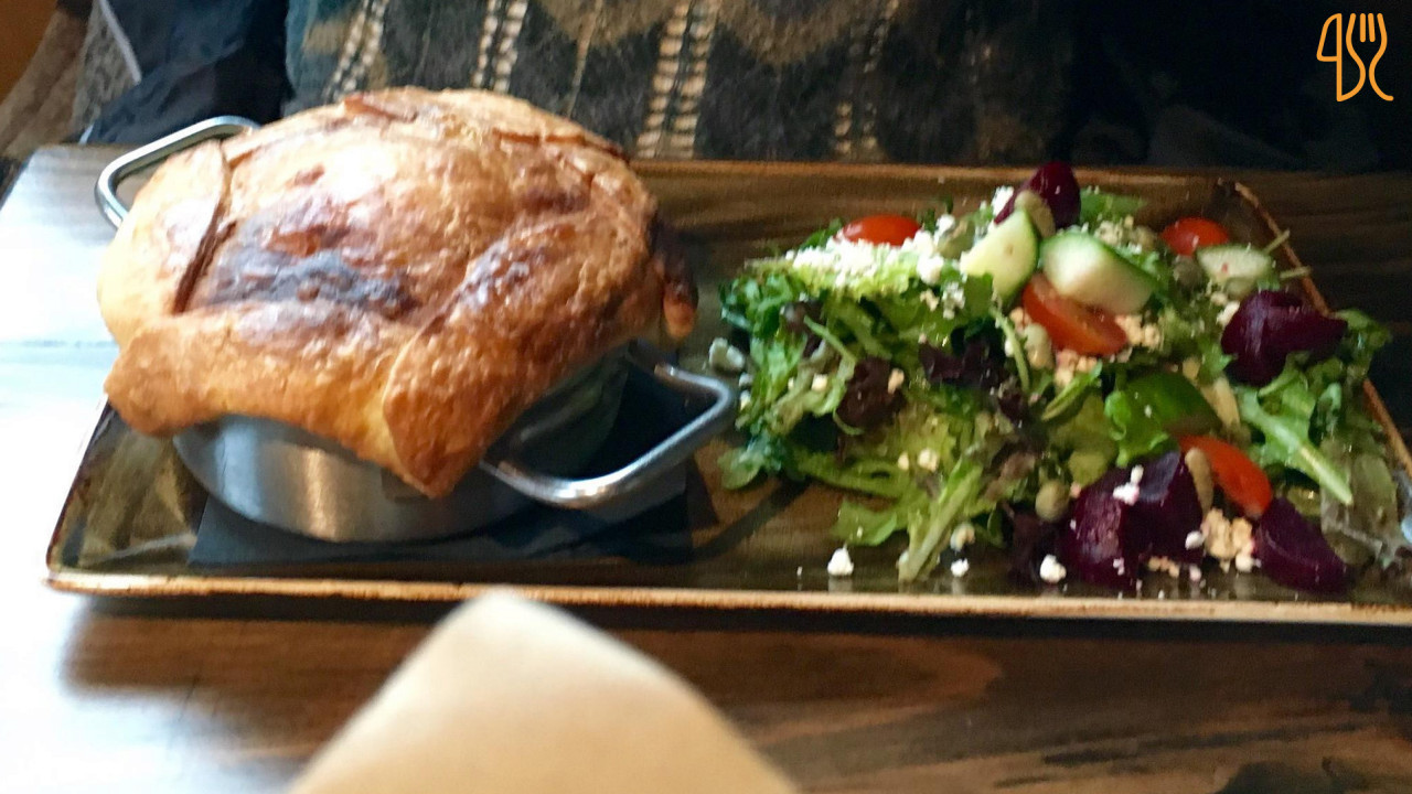 Murphy's Law Pub and Kitchen