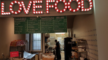 Morso Me Food To Go inside