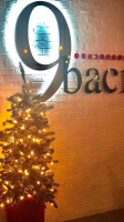9 Baci inside