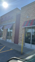 Tim Horton Exterior