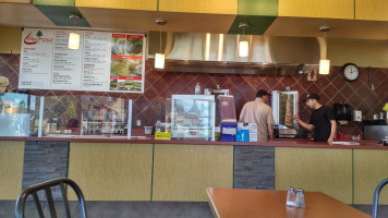 Grand Burger Blvd Dentro