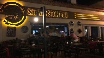Montana's BBQ & Bar inside