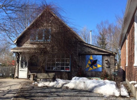 The Saylor House Cafe And B&b Exterior