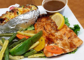 Jesse's Tap and Grill food