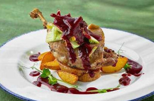 Piccadilly Bistro food