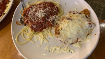 Olive Garden food