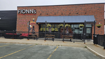 Fionn Maccool's Exterior